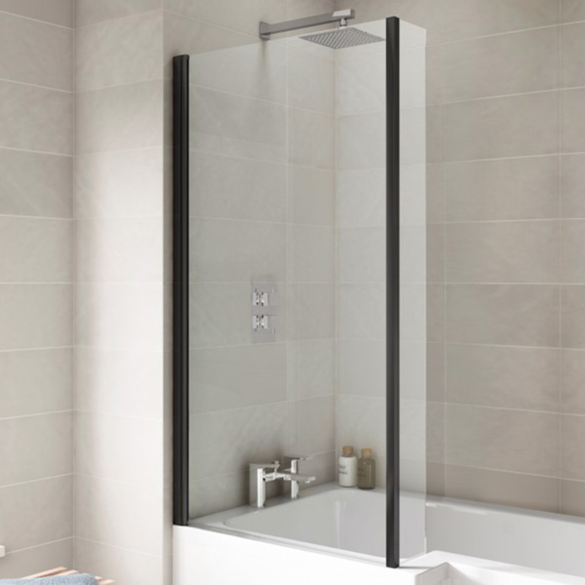 Hinged outlet bath screen