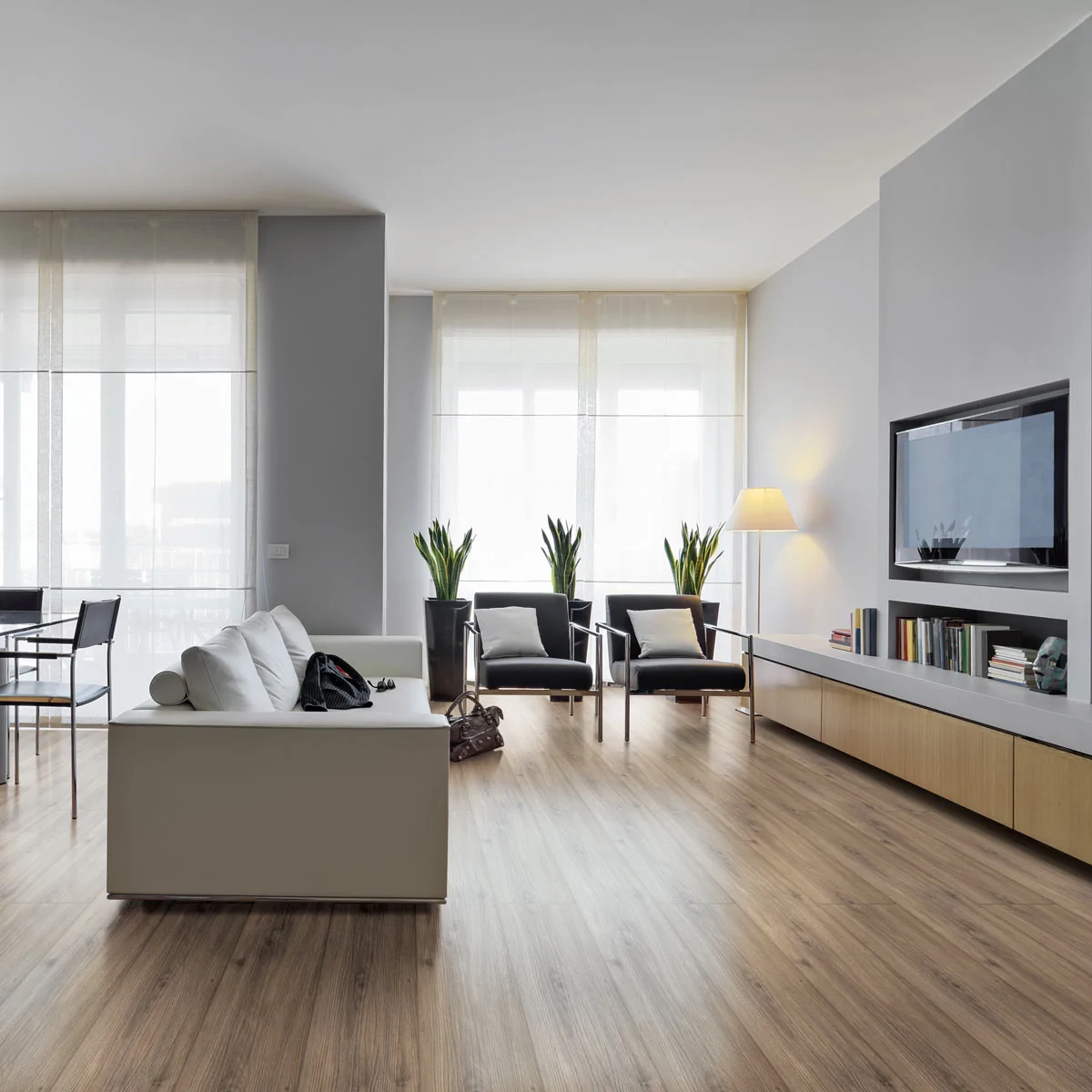 Hydro Step 5G Click LVT Flooring Rustic Oak with Underlay